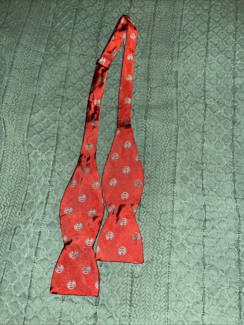 Red Patterned Self-Tie Bow Tie - Men's Formal Accessory